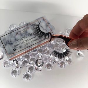 ICONIC by Lashed Lashes